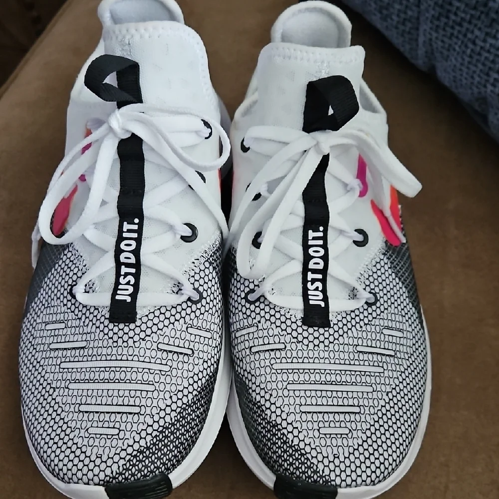 Nike Free TR7 Sport W8 Us - Picture 2 of 7